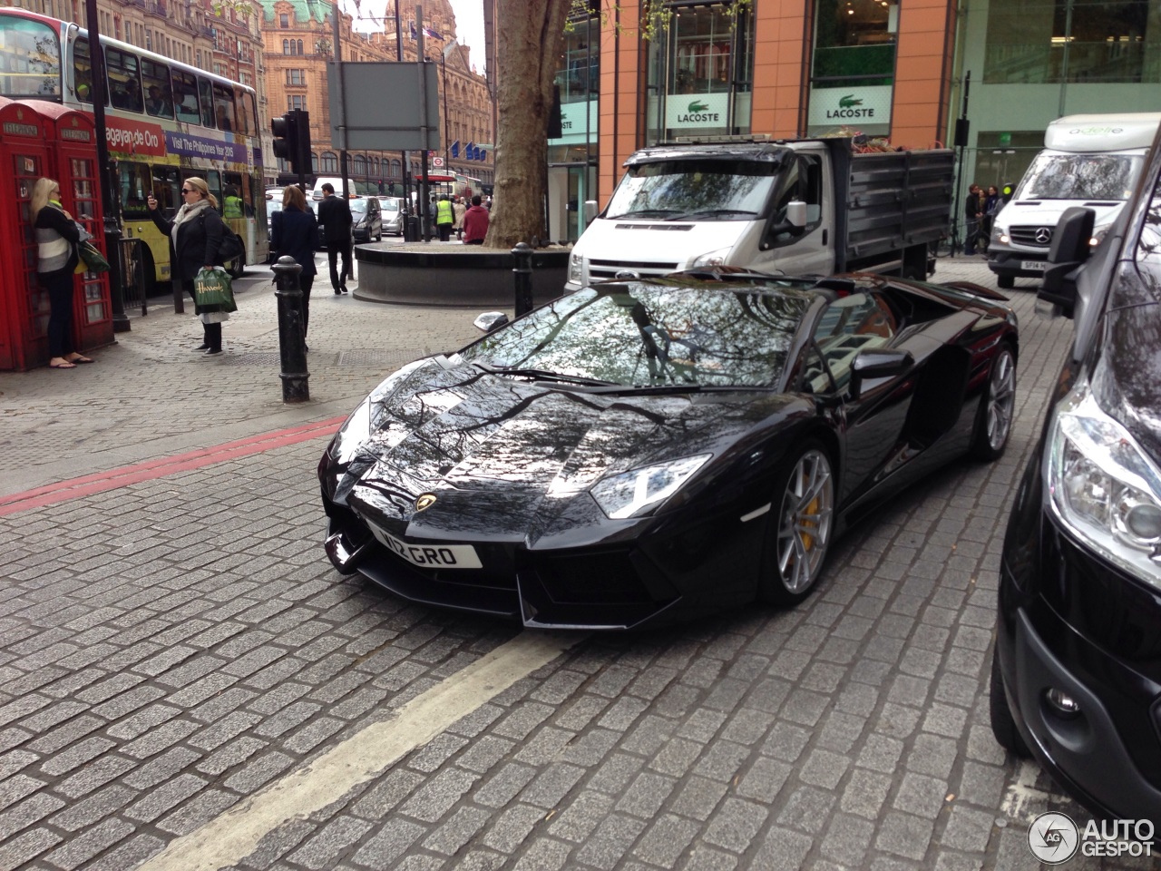 Lamborghini Aventador LP700-4 Roadster