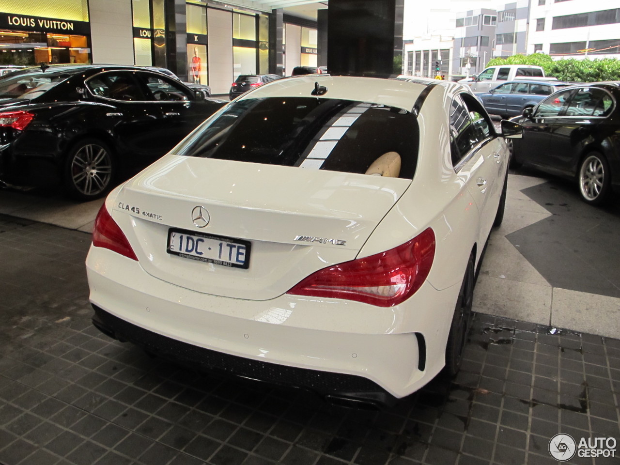 Mercedes-Benz CLA 45 AMG C117