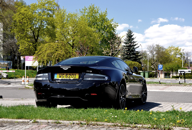 Aston Martin DB9 2013