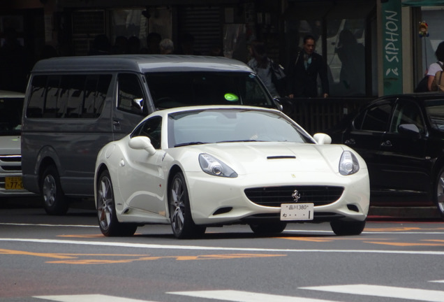 Ferrari California