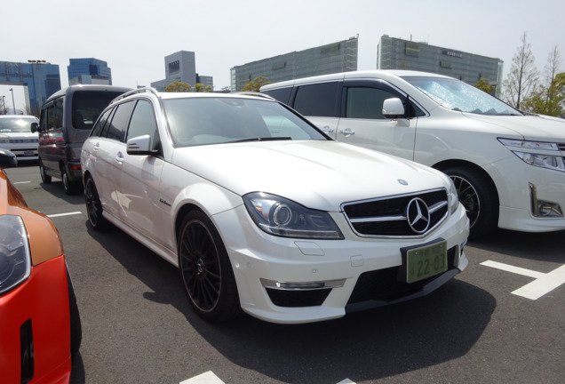 Mercedes-Benz C 63 AMG Estate 2012