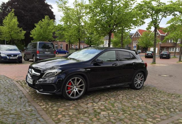 Mercedes-Benz GLA 45 AMG X156