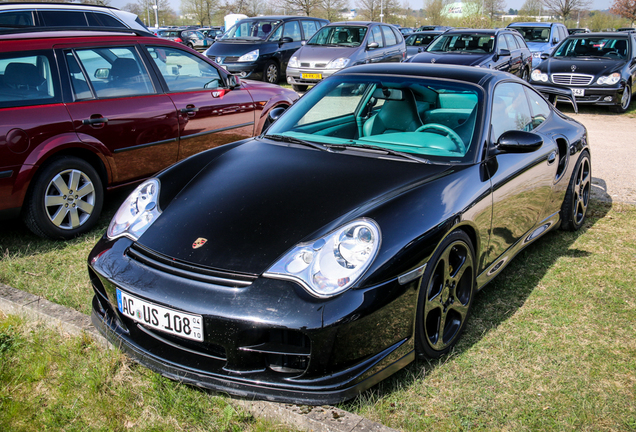 Porsche 996 GT2