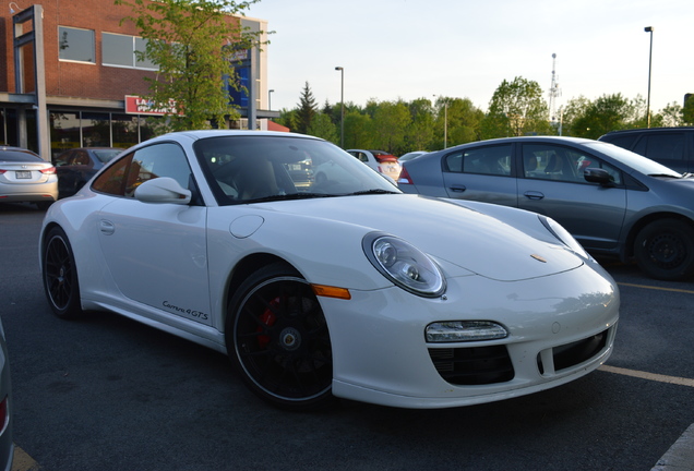 Porsche 997 Carrera 4 GTS