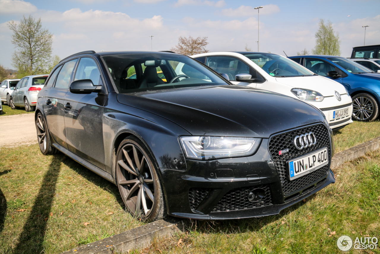 Audi RS4 Avant B8