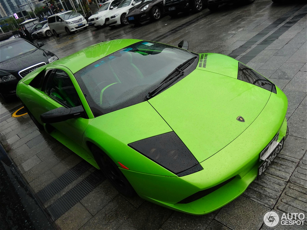 Lamborghini Murciélago LP640