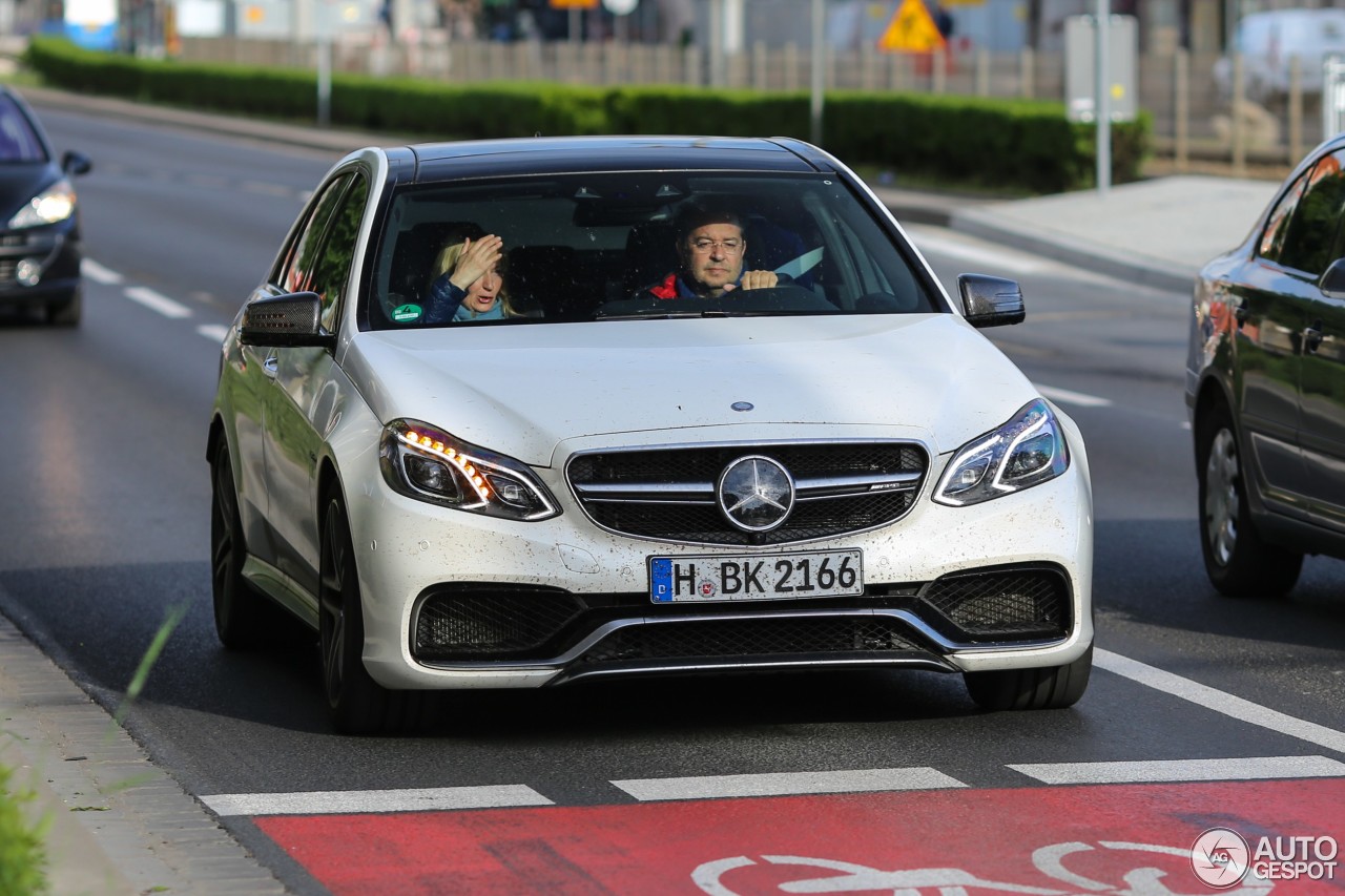 Mercedes-Benz E 63 AMG S W212