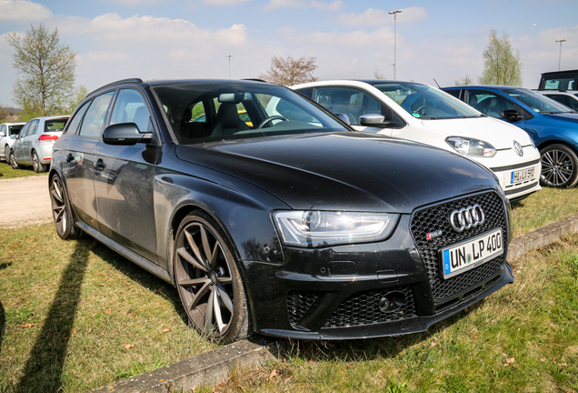 Audi RS4 Avant B8