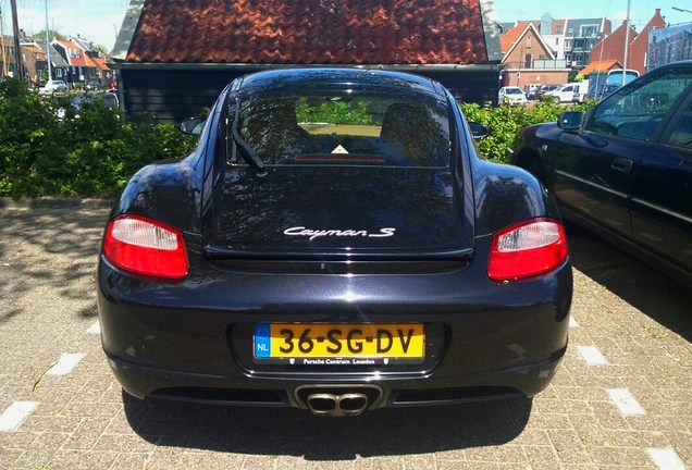 Porsche 987 Cayman S