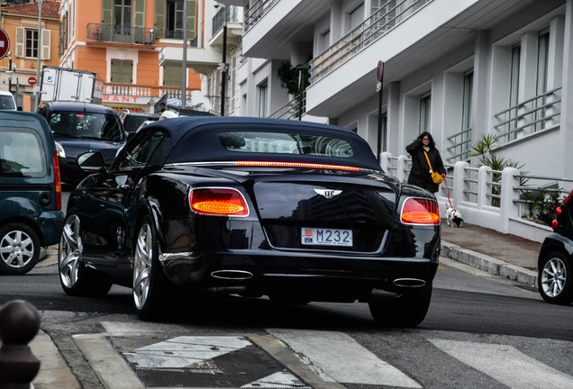 Bentley Continental GTC 2012