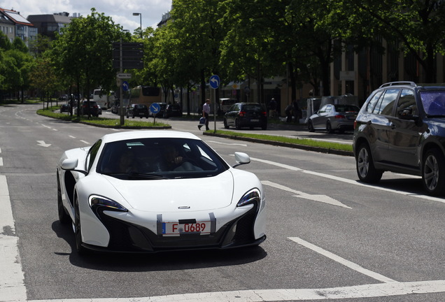 McLaren 650S