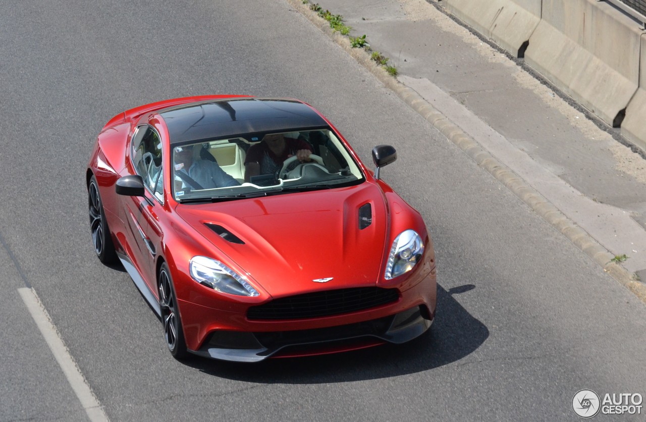 Aston Martin Vanquish 2013