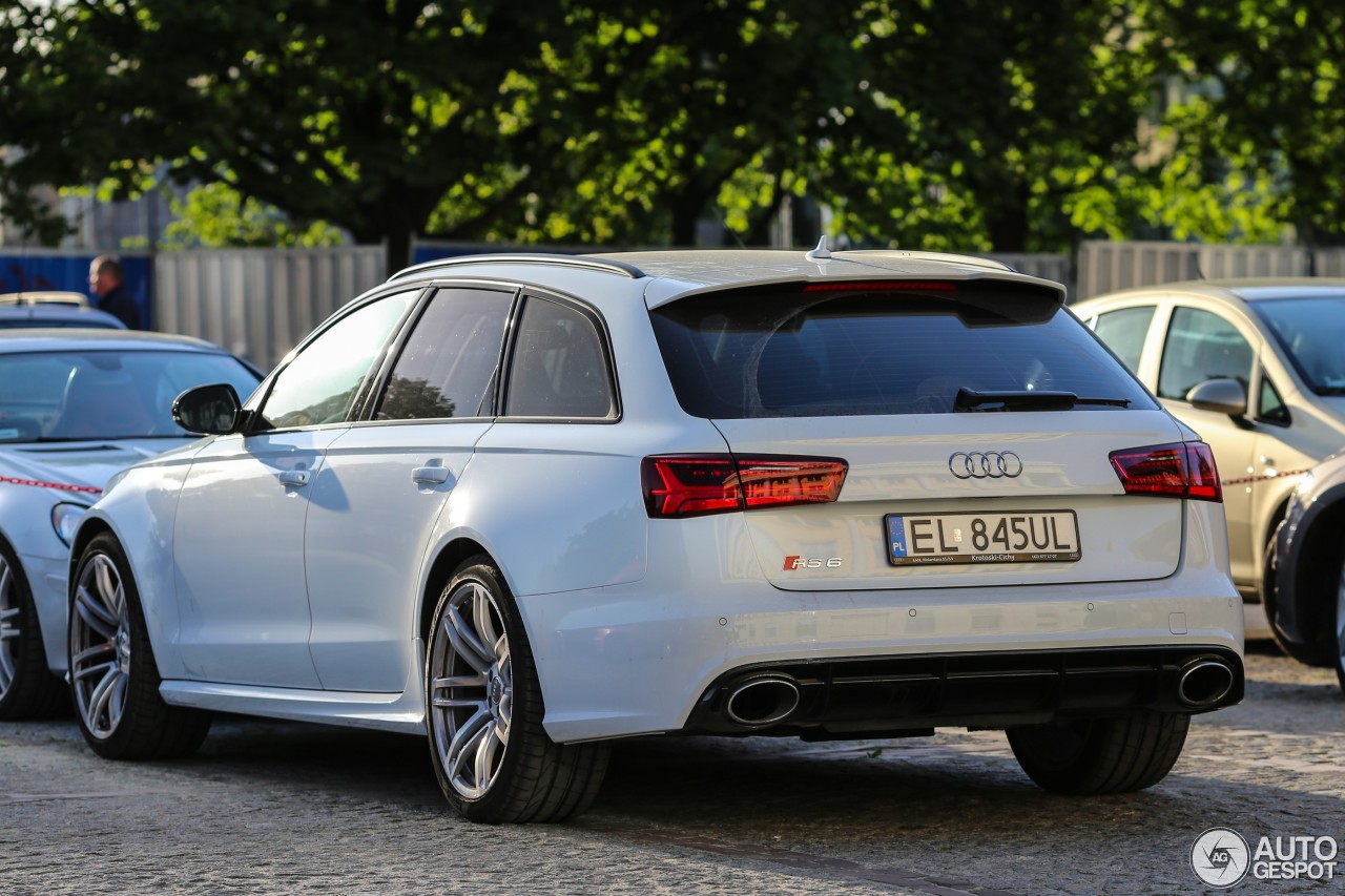 Audi RS6 Avant C7 2015