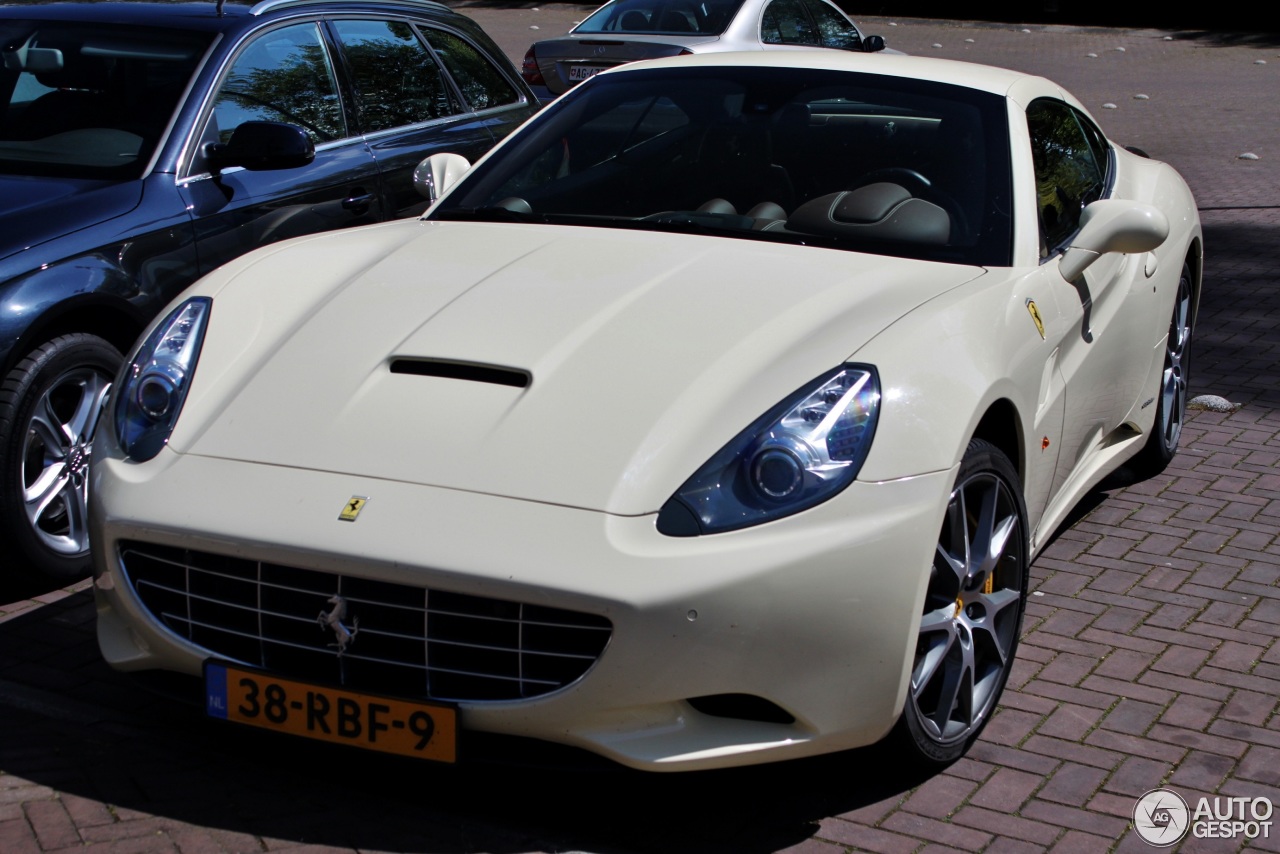 Ferrari California