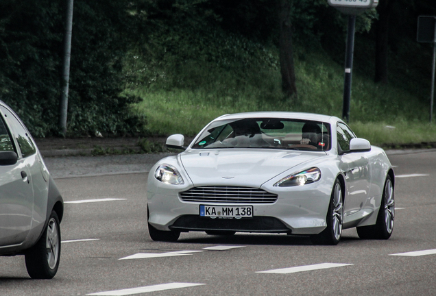 Aston Martin Virage 2011