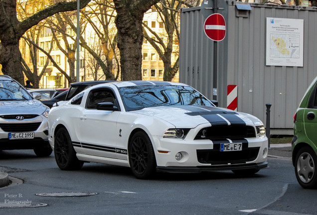 Ford Mustang Shelby GT500 2013