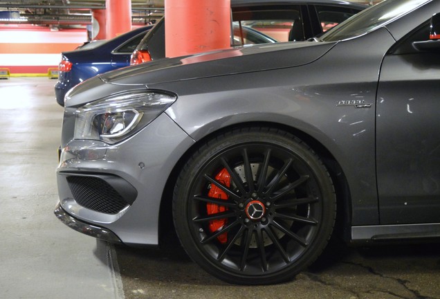 Mercedes-Benz CLA 45 AMG Edition 1 C117