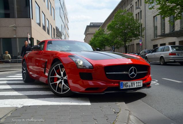 Mercedes-Benz SLS AMG GT Final Edition