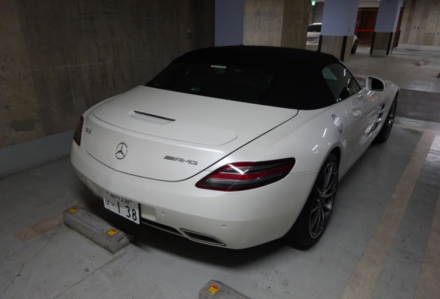 Mercedes-Benz SLS AMG Roadster