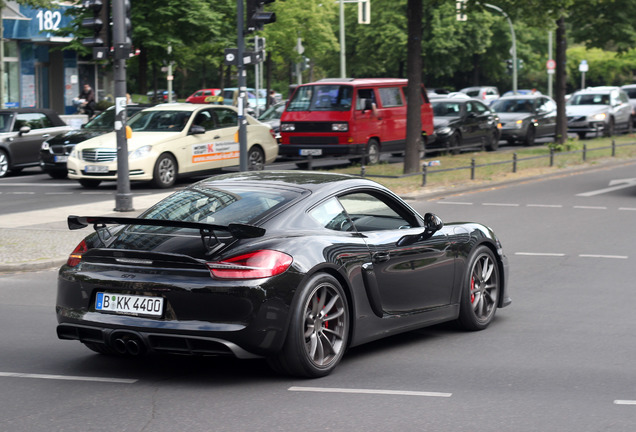 Porsche 981 Cayman GT4