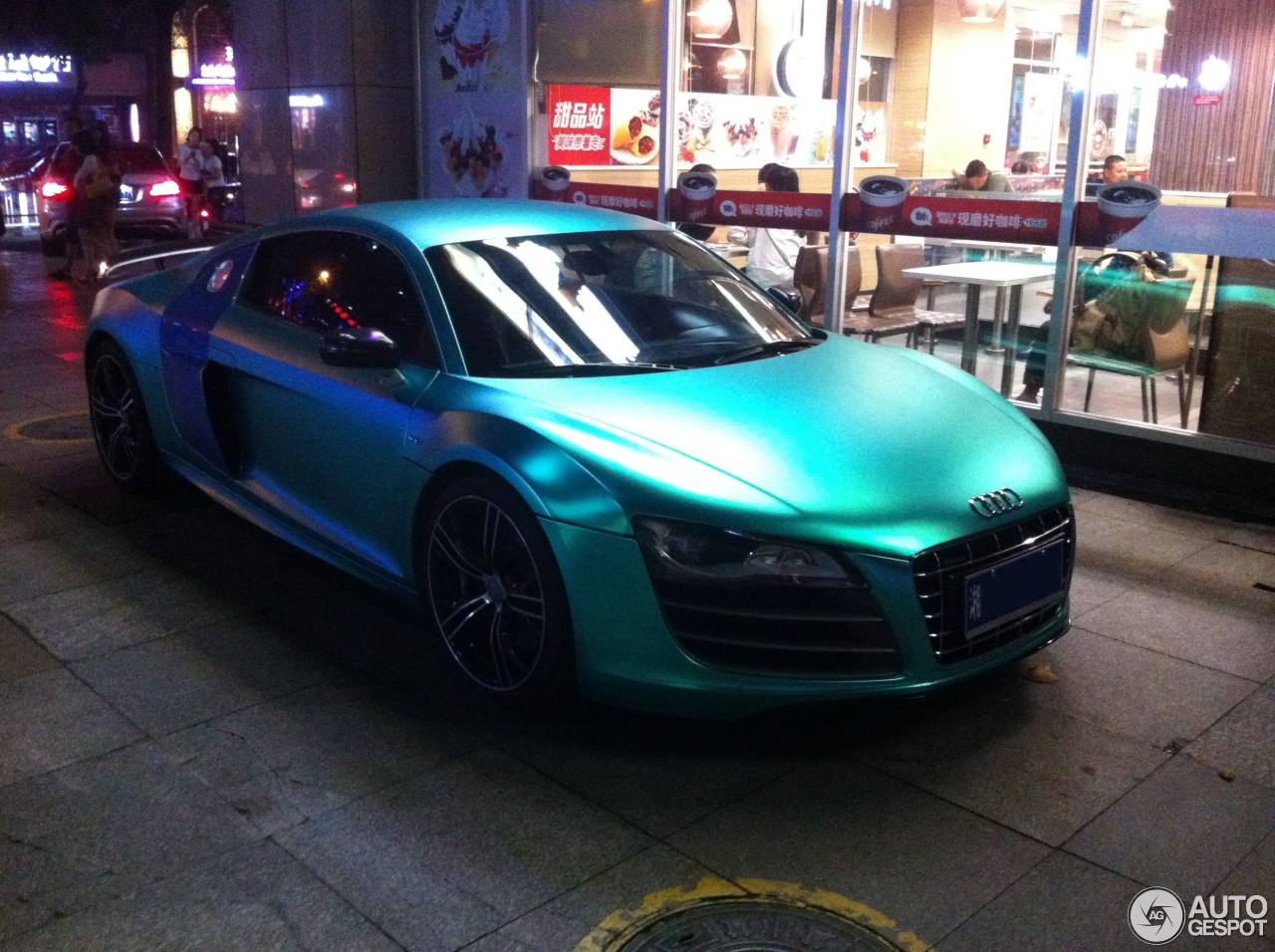 Audi R8