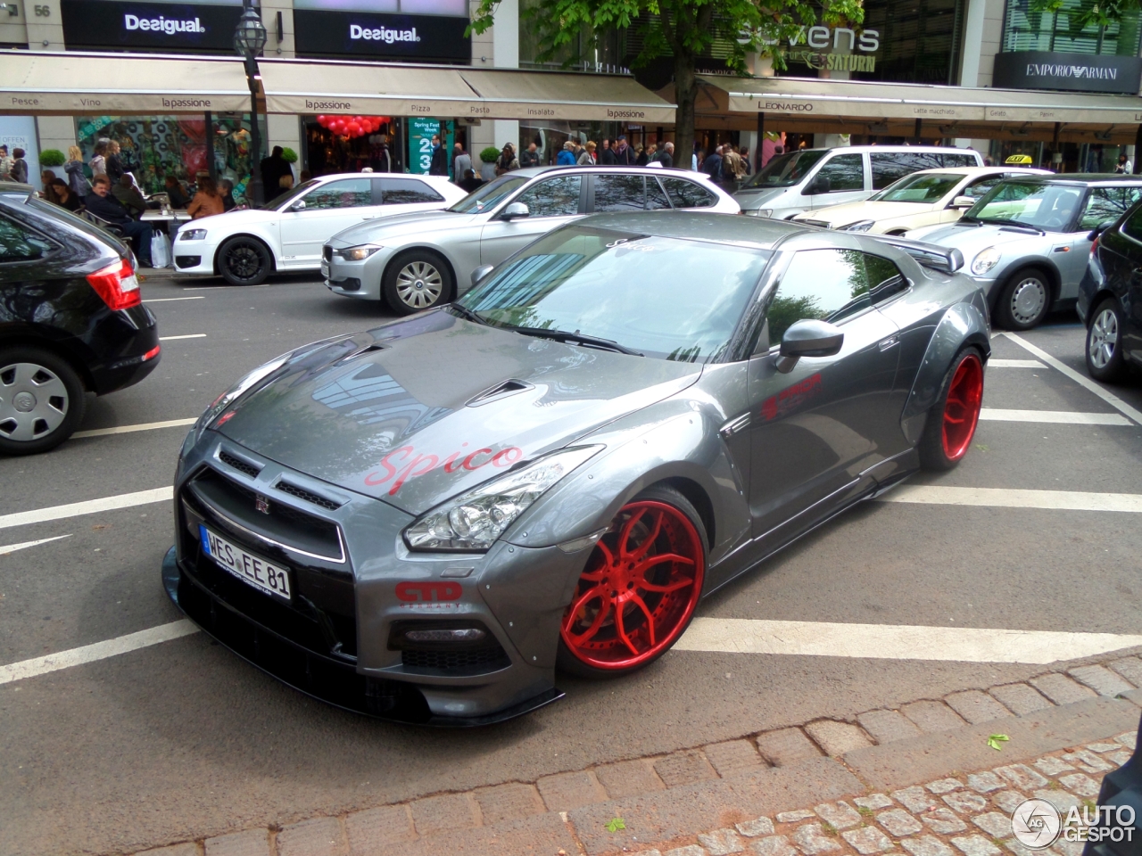 Nissan GT-R PD750 WB