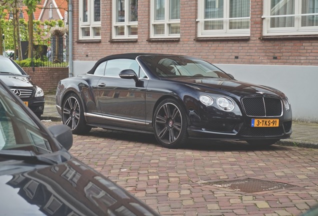 Bentley Continental GTC V8 S