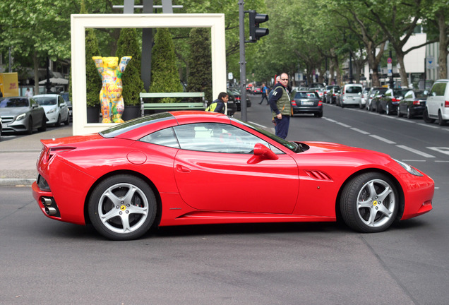 Ferrari California