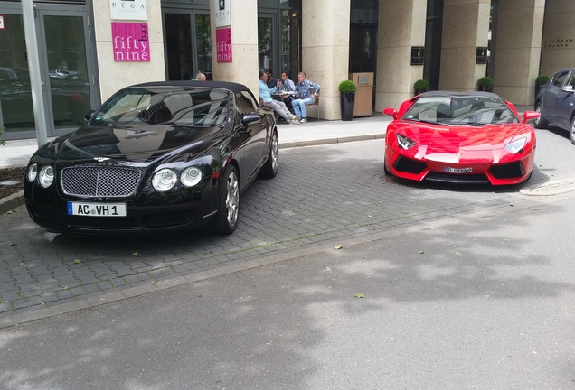 Lamborghini Aventador LP700-4 Roadster