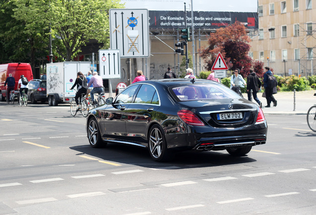 Mercedes-Benz S 63 AMG V222