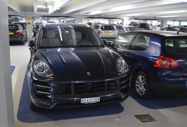 Porsche 95B Macan Turbo