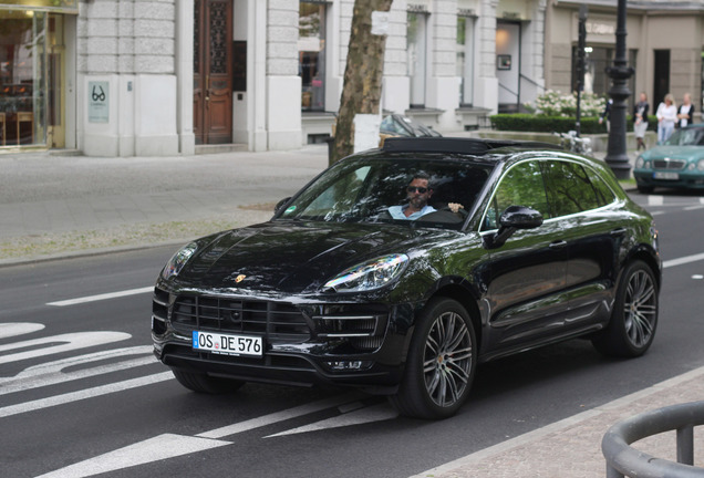 Porsche 95B Macan Turbo