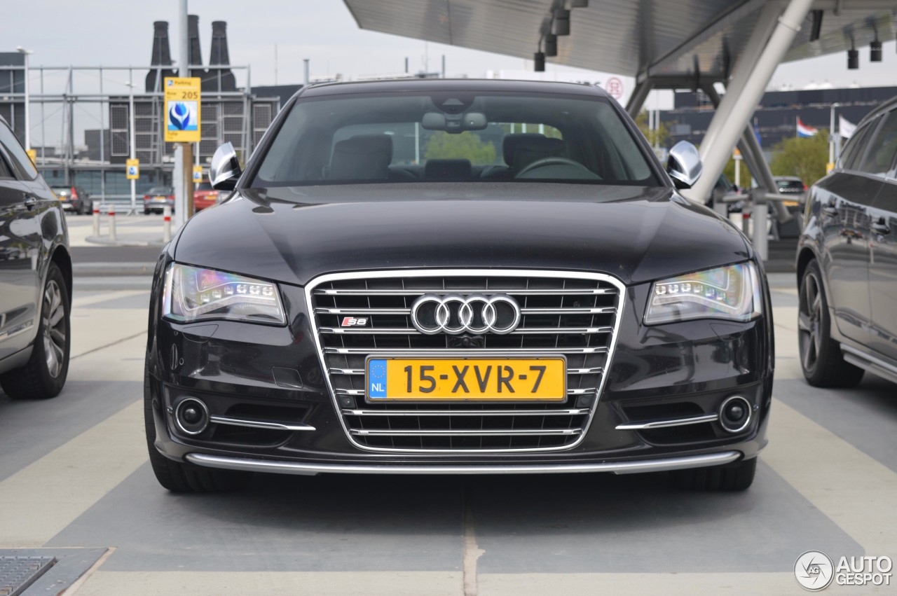 Audi S8 D4