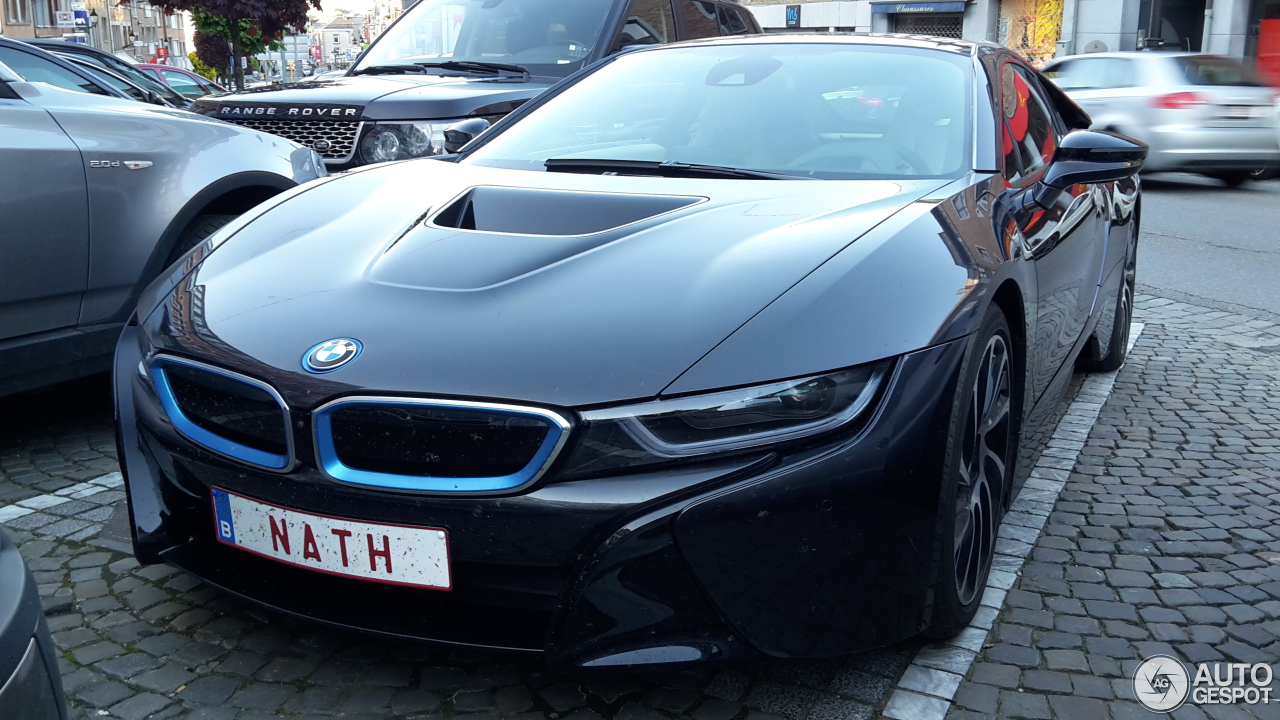 BMW i8