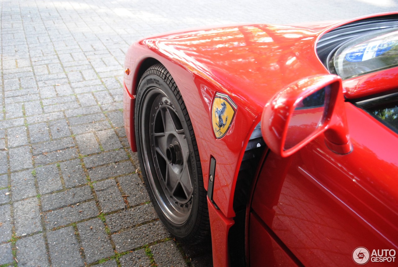 Ferrari F40