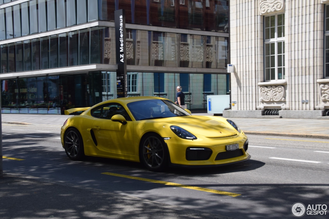 Porsche 981 Cayman GT4