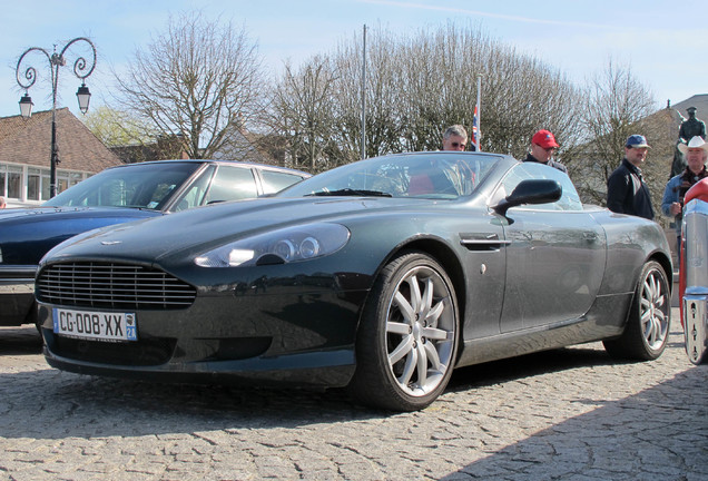 Aston Martin DB9 Volante