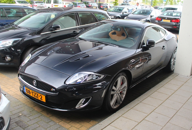 Jaguar XKR 2012