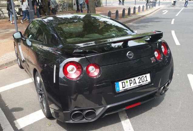 Nissan GT-R 2014