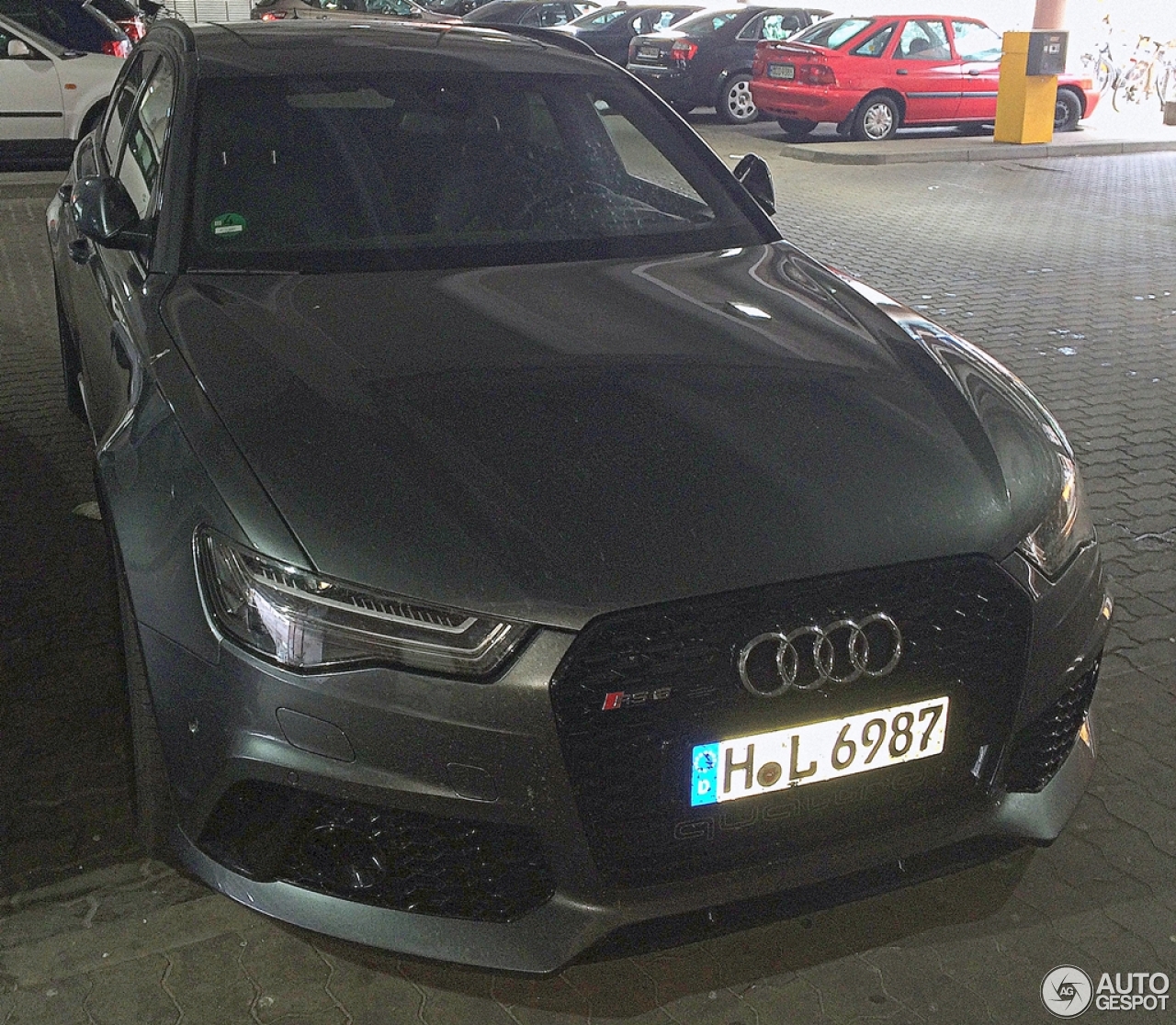 Audi RS6 Avant C7 2015