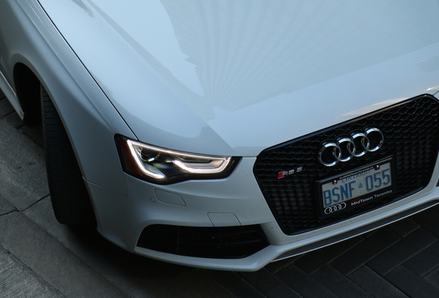 Audi RS5 B8 2012