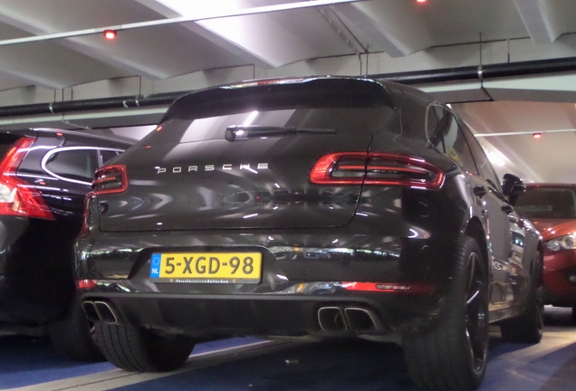 Porsche 95B Macan Turbo