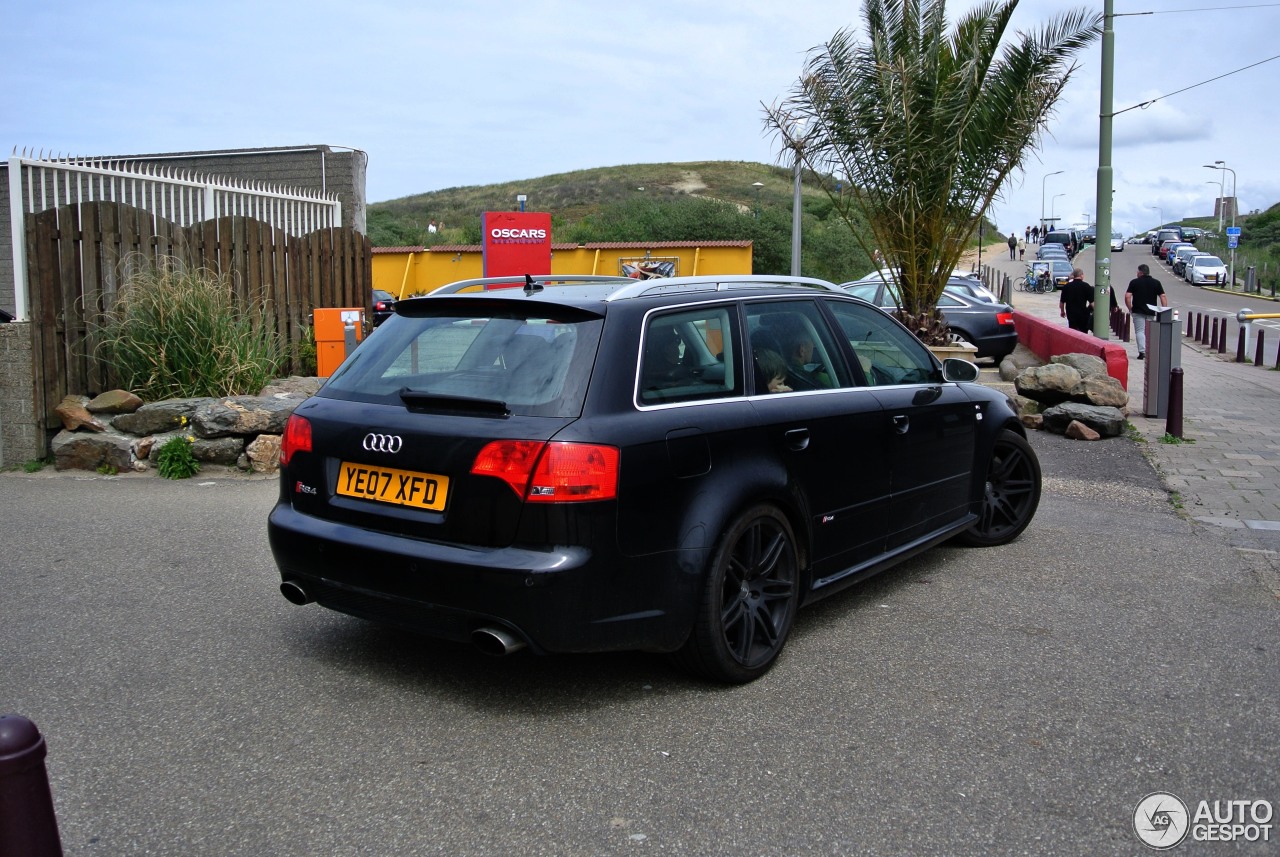 Audi RS4 Avant B7