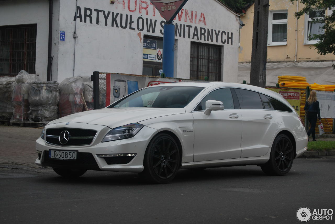 Mercedes-Benz CLS 63 AMG X218 Shooting Brake