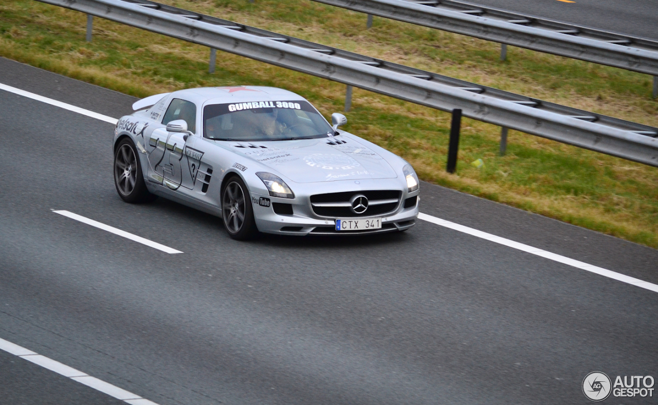 Mercedes-Benz SLS AMG