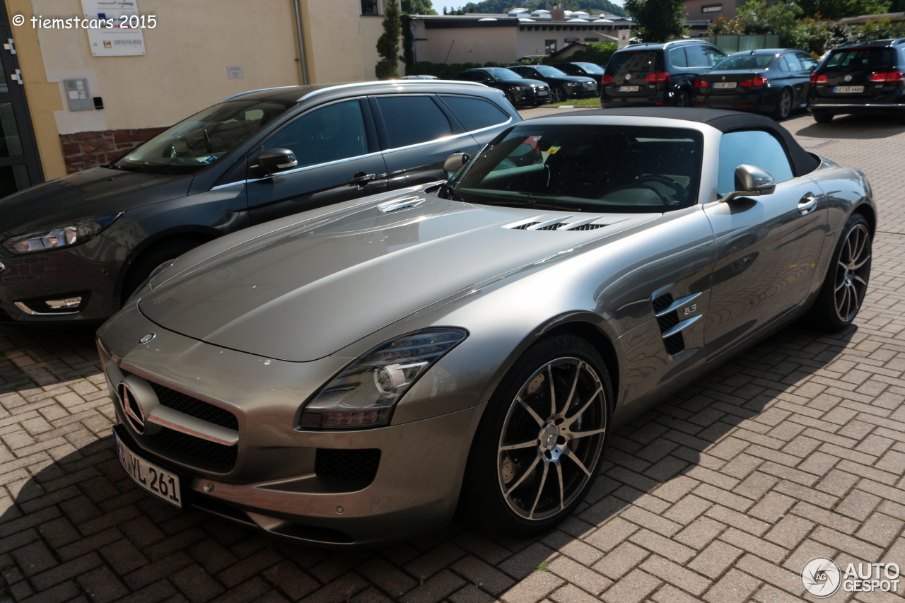 Mercedes-Benz SLS AMG Roadster