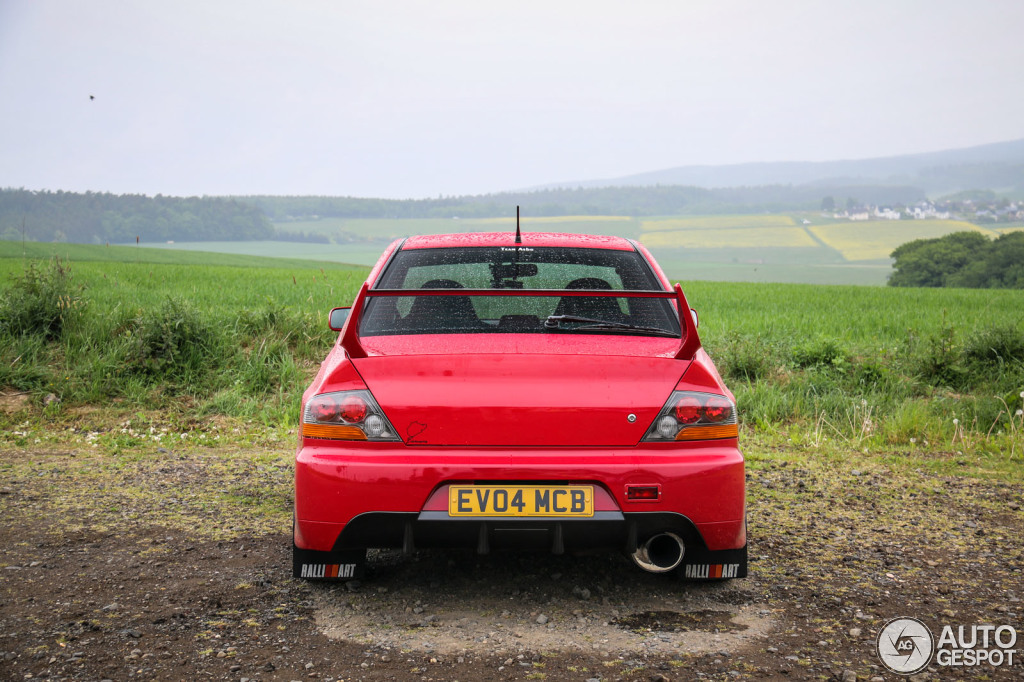 Mitsubishi Lancer Evolution IX FQ-340