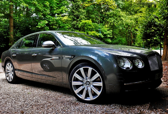 Bentley Flying Spur W12