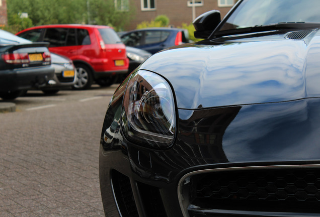 Jaguar F-TYPE S Convertible