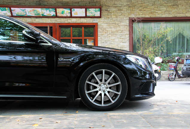 Mercedes-Benz S 63 AMG V222